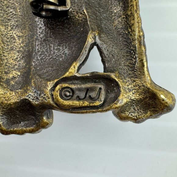 JJ Jonette Jewelry Dog Holding Cat in Basket Pin Brooch Vintage Signed - Picture 4 of 10